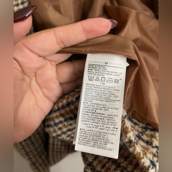 Old Navy Soft-Brushed Houndstooth Plaid Button-Front Car Coat - Picture 4 of 8